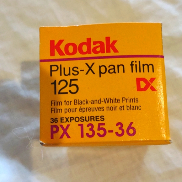 Kodak Plus -X pan 125 PX 235-36 exp.unopened black & white prints - Picture 2 of 3